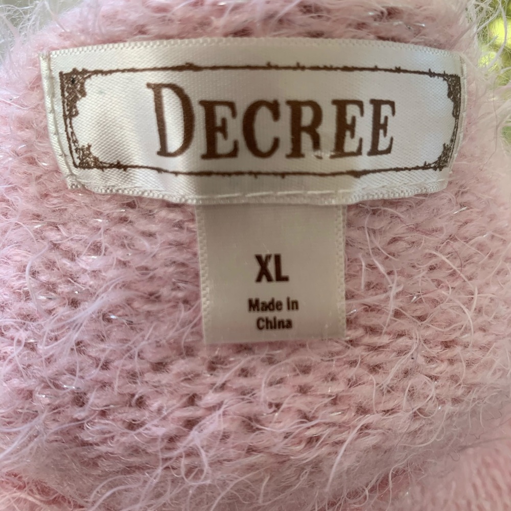 DECREE gorgeous sexy fuzzy shimmery scoop neck - Picture 6 of 7